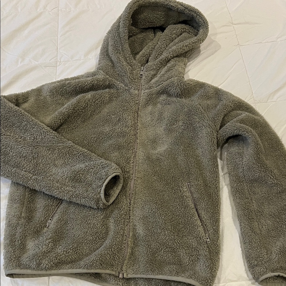 TNA Teddy Sweater Green